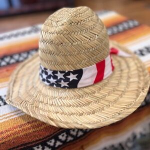 Surf Gear straw hat in GUC